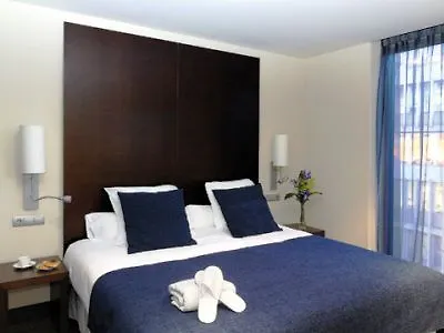 Hesperia Sport * برشلونة